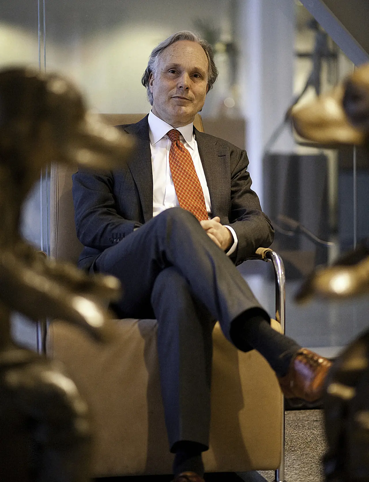 What to Expect During a Professional Headshot Session